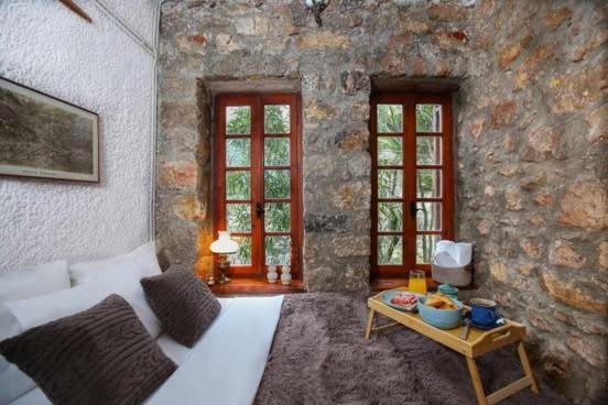 Villa Mariolata Stone House Lílaia Exterior foto